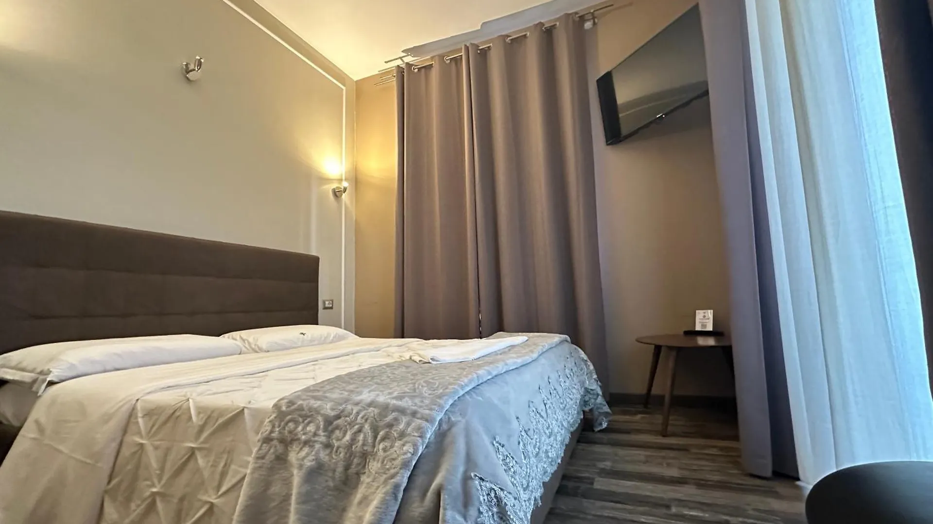 Bed & Breakfast Candia Rooms Rome